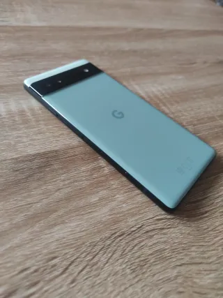 Google Pixel 6a Verde