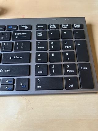 Combo Teclado y Ratón Inalámbricos Gris