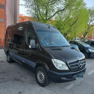 Mercedes-Benz Sprinter 2012