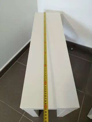 Mueble auxiliar Ikea blanco madera