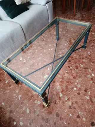 Mesa de centro cristal y metal dorado