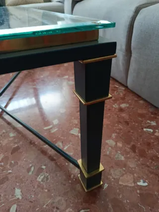 Mesa de centro cristal y metal dorado