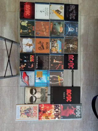 AC/DC Colección de CDs y DVDs