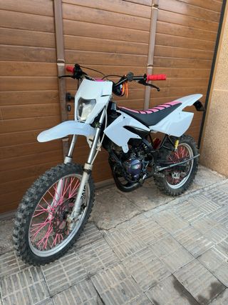 Llantas Morad con Neumático Mitas