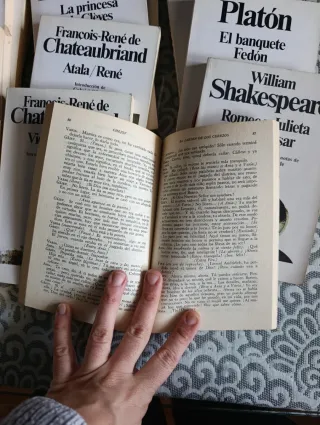 14 libros colección planeta. Teatro.