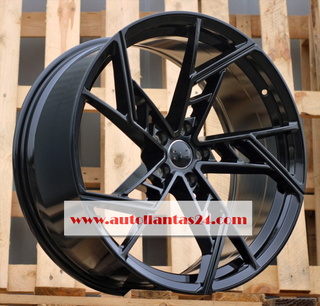 1381 KIT DE 4 LLANTAS AUDI RS4 RS5 RS6 RS7