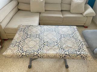 Conjunto Sofá Chaislongue, Sillón y Mesa Centro