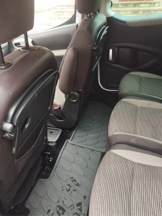 Peugeot Partner 2013