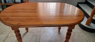 Mesa de madera provenzal