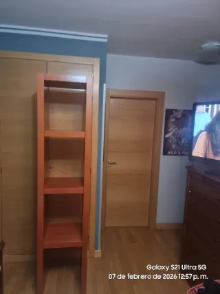 2 estanterías a juego,para casa u oficina.