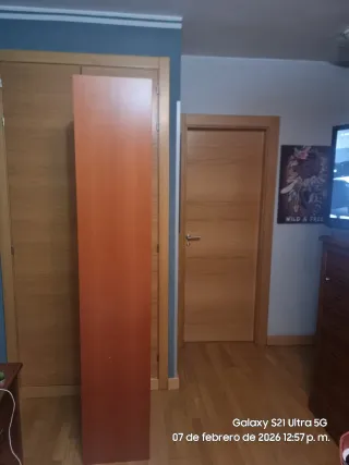 2 estanterías a juego,para casa u oficina.