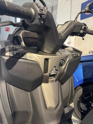 PIAGGIO MP3 530 EXCLUSIVE