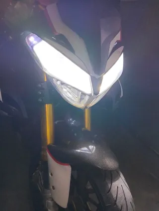 Benelli TNT 899 Naked