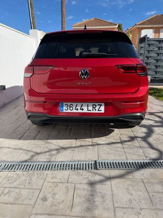 Volkswagen Golf 2021