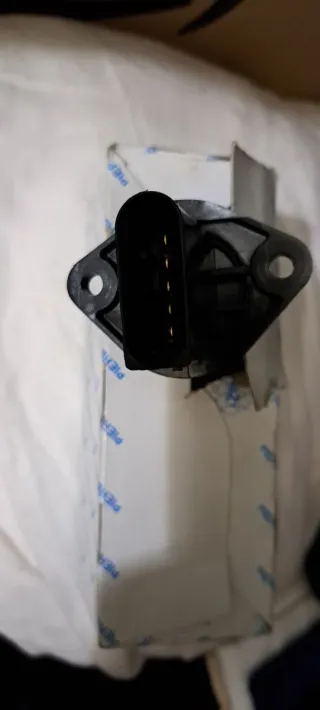 Caudalímetro Pierburg Mercedes 7.22684.07.0