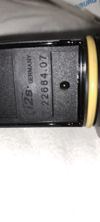 Caudalímetro Pierburg Mercedes 7.22684.07.0