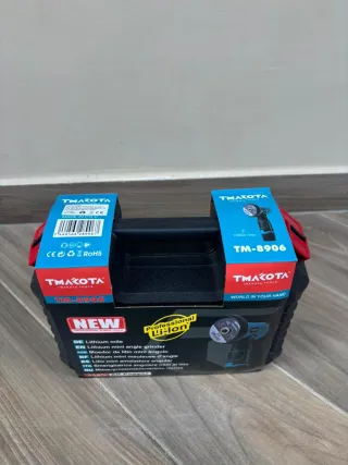 Smerigliatrice angolare a batteria MAKOTA