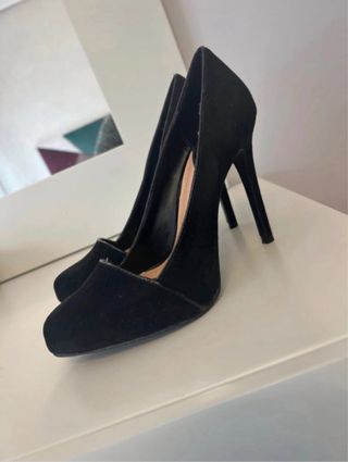 Zapatos de tacón negros