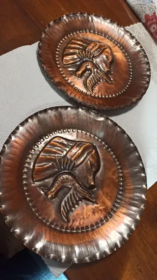 Coppia piatti rame decorativi cane e anatra