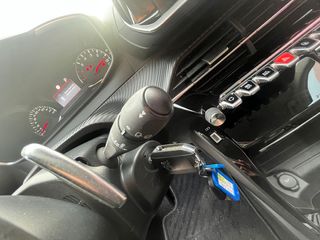 Peugeot 2008 2022 - !!DESDE 268 EUROS/MES!!