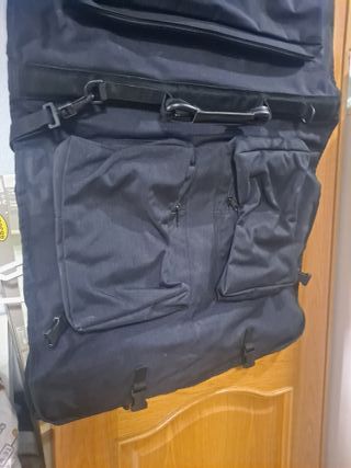 Bolsa porta trajes militar negra