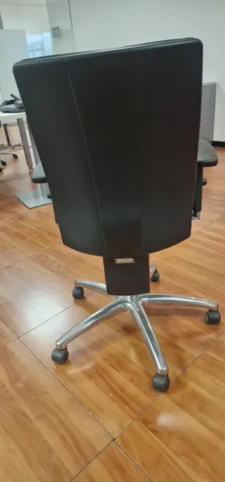 Sillas de oficina ergonómicas Luyando