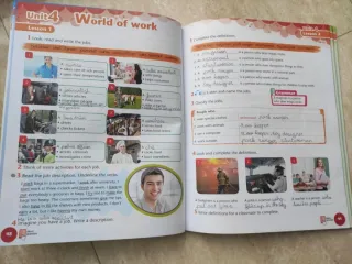 YOUNG ACHIEVERS 4 STUDENT'S BOOK