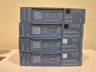 Siemens ET200SP Módulos IO Tambien de safety