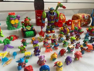 Colección Piratix y Superthings