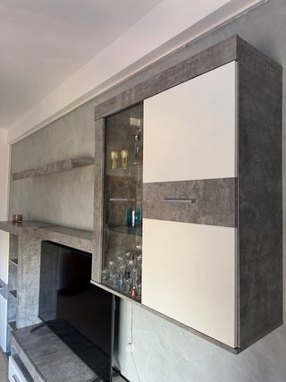 Mueble Comedor Gris y Blanco