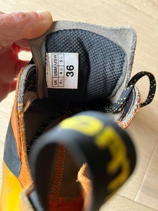 Scarponi da arrampicata La Sportiva Finale T.36