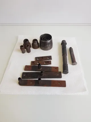 Herramientas antiguas para cuero