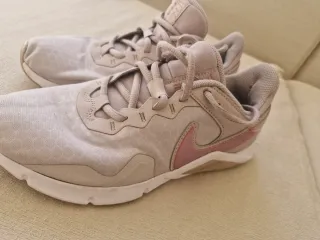 Nike Bambas Beige y Rosa