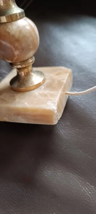 Base di lampada antica in marmo e metallo