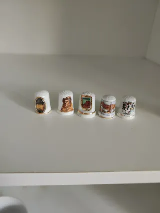 Colección 21 Dedales Decorativos Viajes