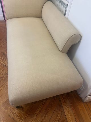 Diván de tela beige