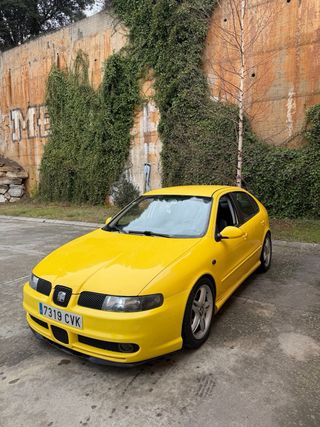 SEAT Leon 2004