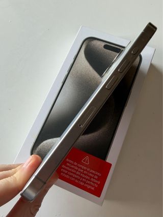 iPhone 15 Pro 128GB Titanio