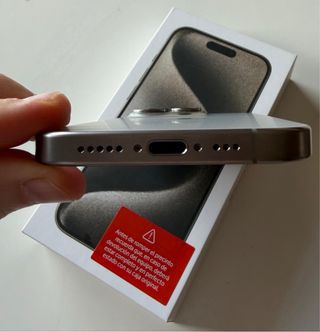 iPhone 15 Pro 128GB Titanio