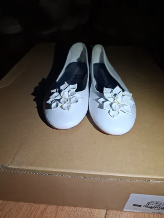 Manoletinas/ Bailarinas Piel Blanca NIÑA