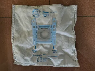 Aspirapolvere Bosch GL20 Bagless