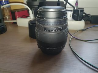 Cámara Canon EOS 1100 EF-S 18-55mm f/3.5-5.6 IS II