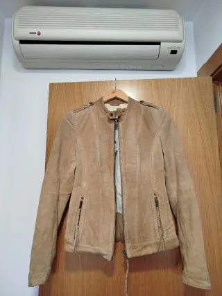 Chaqueta piel de ante D.E.P.T