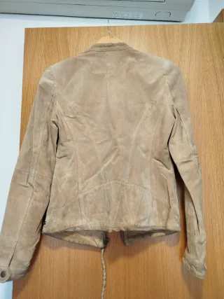 Chaqueta piel de ante D.E.P.T