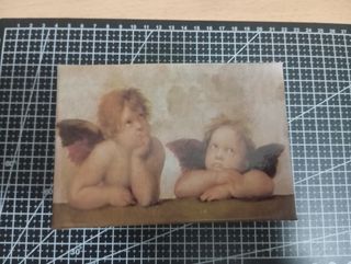 14CM CRUZ DE COLECCIÓN CON BASE DORADA Y BLANCA