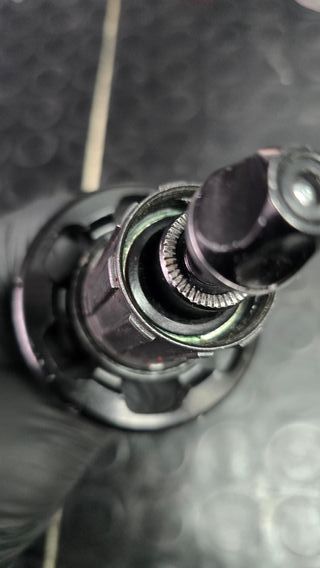 Cubo EASTON R4 24F Eixo 9mm Usado