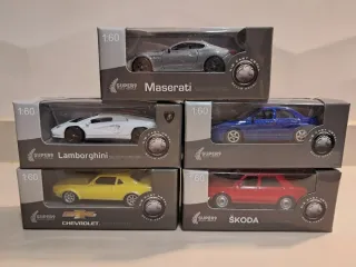 Pack 5 Coches Super 9 Escala 1:60