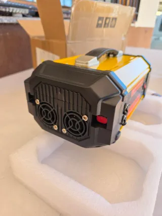 Inversor de Corriente DC 12V a AC 220V