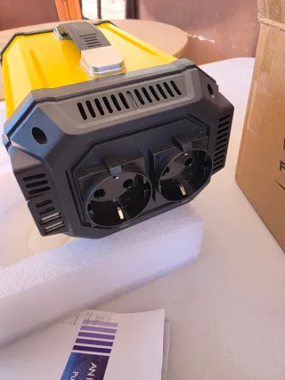 Inversor de Corriente DC 12V a AC 220V