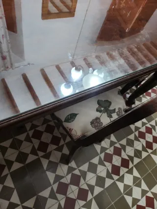 Conjunto comedor madera con 4 sillas